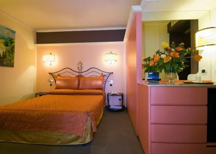 Barcarola 2 فندق مارينا دي كامبو